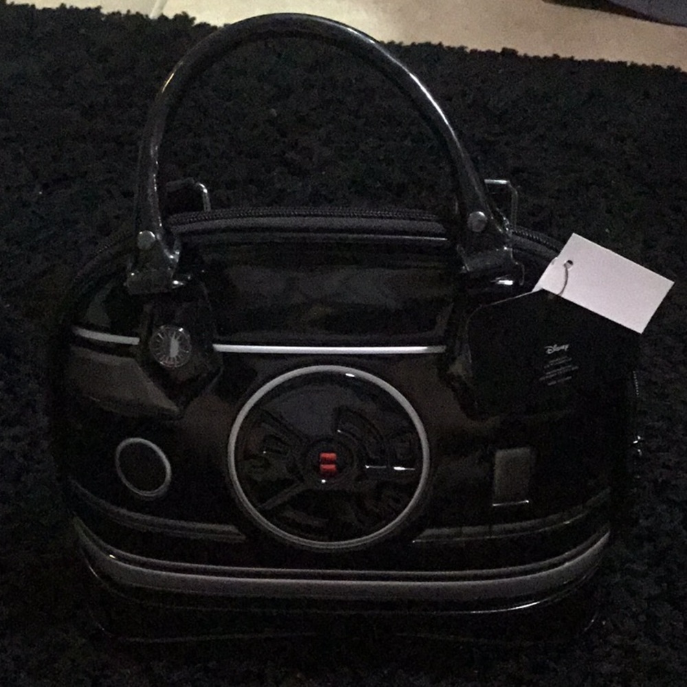 Disney BB9E purse